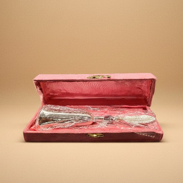 Traditional Sangu with Luxury Pink Velvet Gift Box